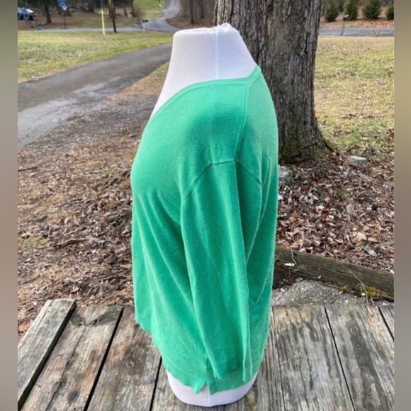 525 AMERICA GREEN VNECK SWEATER WOMENS XXL - Picture 2 of 6